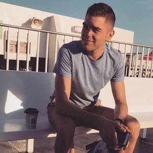 Meet your Posher, Evan